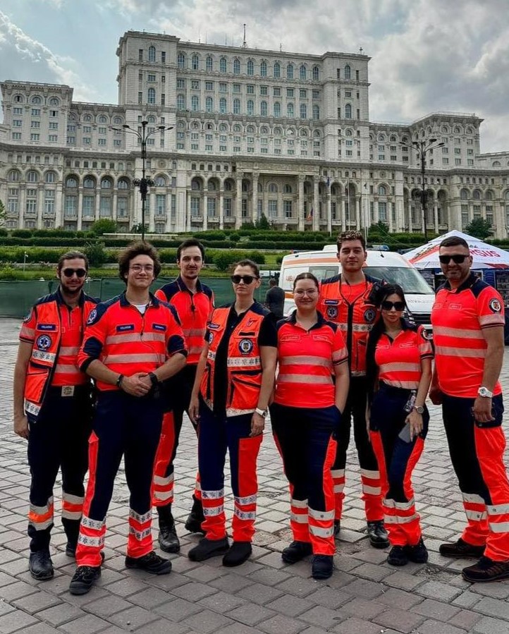 Voluntar pe ambulanță